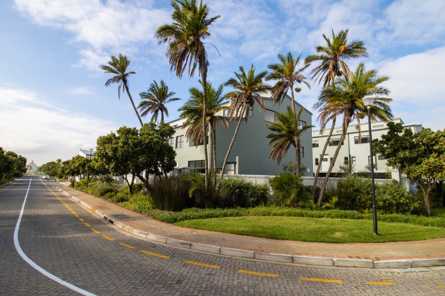 4 Bedroom Property for Sale in Royal Ascot Western Cape